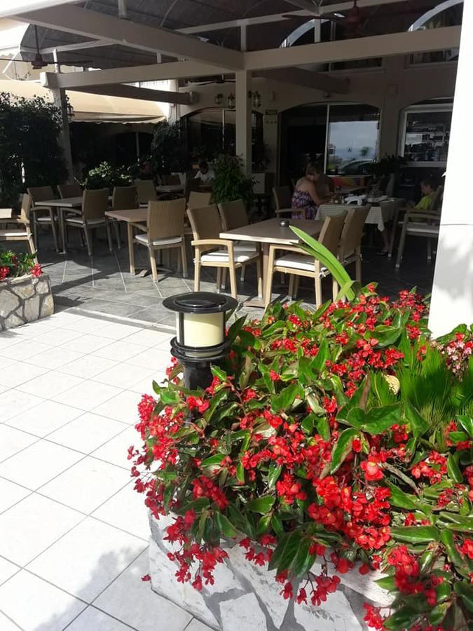 Hotel Florakis Ливанатес Экстерьер фото